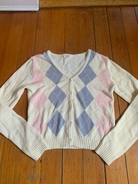 Brandy Melville Cream Argyle Button Cardigan with Pink and Light Blue Diamonds